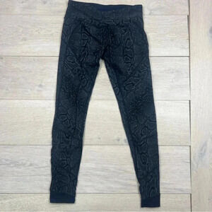 Vimmia Black Snake Leggings